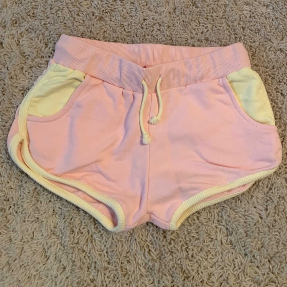 Bandy button shorts Size 10/11
